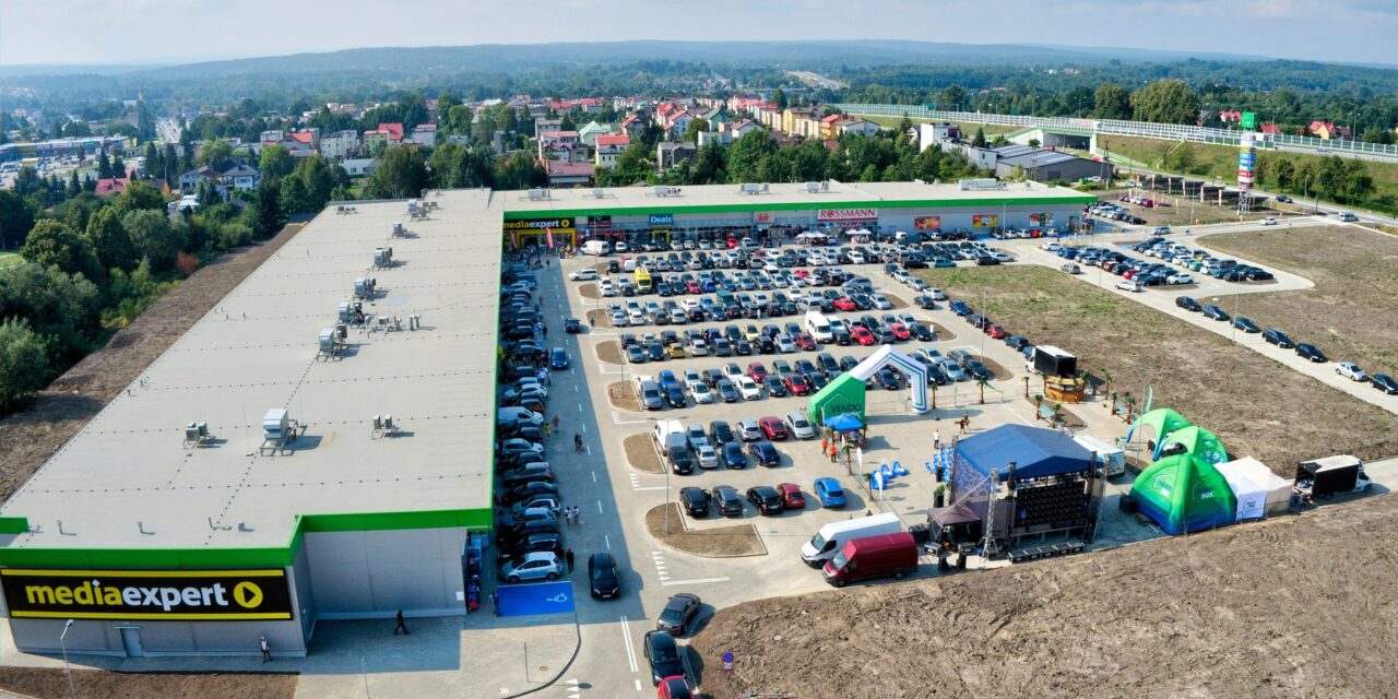 Will 2022 set another record? Retail parks and convenience centers grew by more than 183,000 sqm in H1 2022 alone