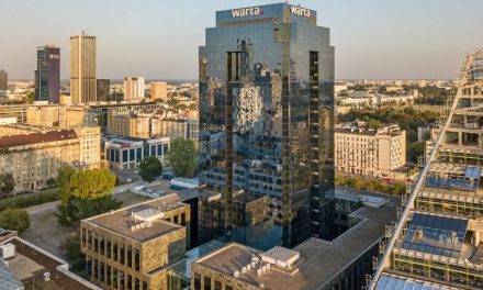 Globalworth sprzedaje biurowiec Warta Tower